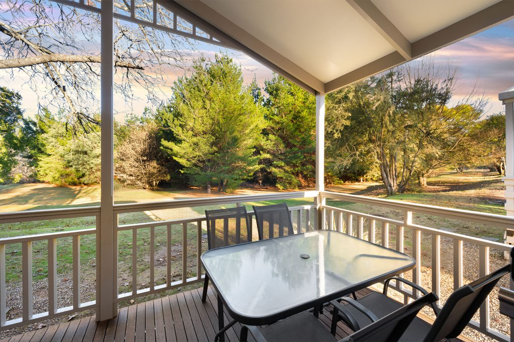 10-bright-valley-holiday-park-deluxe-villa-2brm Bright Valley Holiday Park, Porepunkah, Alpine Area, Mount Buffalo, Ovens River, 2 Bedroom Accommodation, Deluxe Villa, Accomodation in Bright Victoria